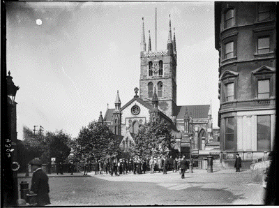 Borough High Street, Southwark Cathedral, c1912.  X.png