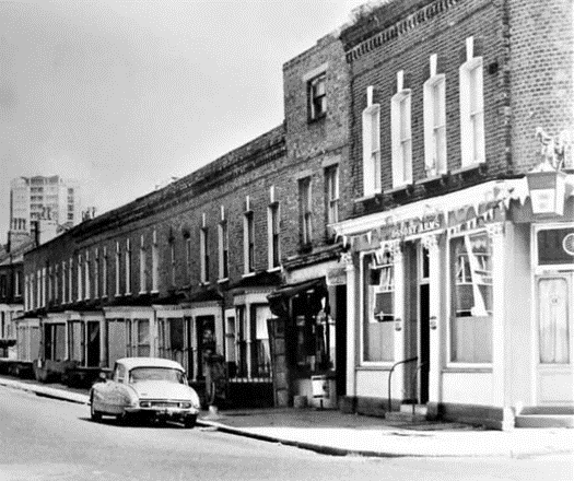 Ossory Road, The Ossory Arms Pub. Olmar Street right. X.png