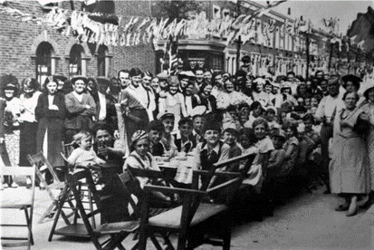 Alderminster Road. The 1935 Jubilee Street Party, Monnow Road is the side street.  X.png