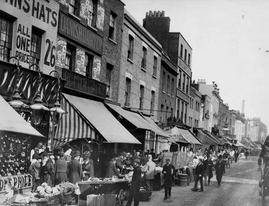 New Cut Market c1893, Stalls along New Cut street market.  X.png