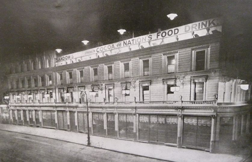 New Kent Road. Sandow’s cocoa store & factory in 1912, closed by 1916. The building was next to The Rockingham Arms pub and where the Trocodero Cinema would eventually be built in 1930.   X.png