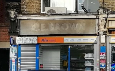 Dunton Road, Browns the newsagents, opposite the Hole in The Wall.  X.png