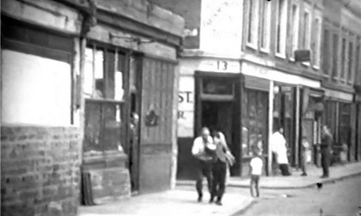 Blackwood Street c1962, Kingston Street on left is no longer there. X.png