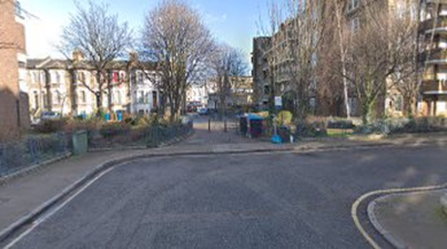 Kinglake Street, 2020, same location as the 1937 picture. Brook’s Cottages right now Kinglake Street.   X.png