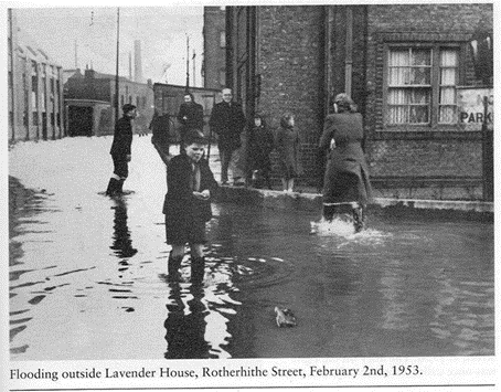 Rotherhithe Street, Lavender House,1953, St Pauls Avenue right. Pic 1.  X.png