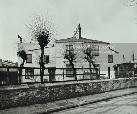 Coleman Road, Camberwell. Runs between Wells Way and Southampton way. X..png