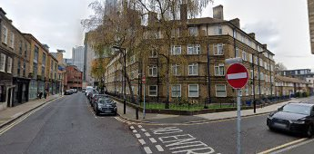 Crosby Row,2020, roughly the same location. as Pic 1.     Crosby Row flats centre and Porlock Street right.   X..png