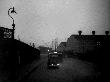 Film The Ringer 1952. Redriff Road, facing north-east near what is now Tawny Way.  X.png