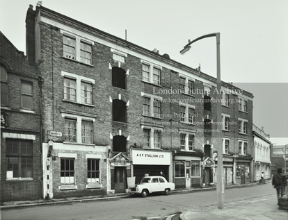 Webber Street, Southwark. The Priory building, which still exists, former Hope Mission on the left.  X..png