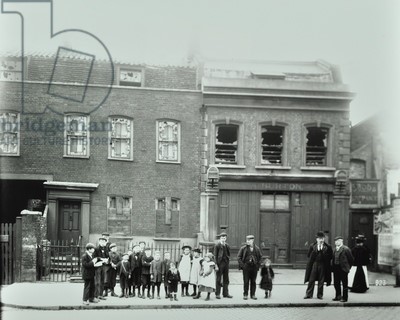 Grange Road,1900, Tower Bridge Road right.   X.jpg