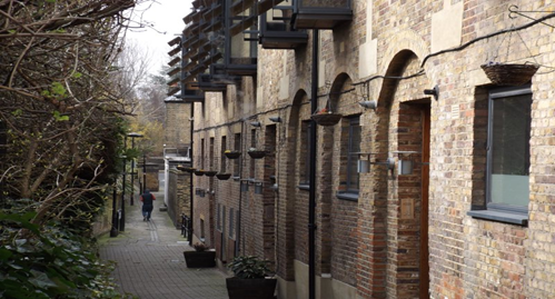 Gulliver Street, The Thames Path at present follows Randall Rents, c2020. X..png