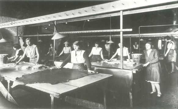 Abbey Street, Bevington and Sons, Neckinger Mills, Bermondsey,1931. Women skiving the leather. X..png