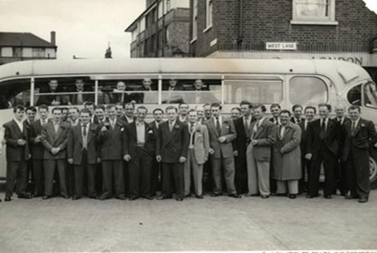 West Lane, Rotherhithe, looks like the Two Brewers Pub behind.  X..png