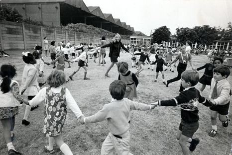 Rotherhithe Street, Redriff Primary School,1969.   X..png