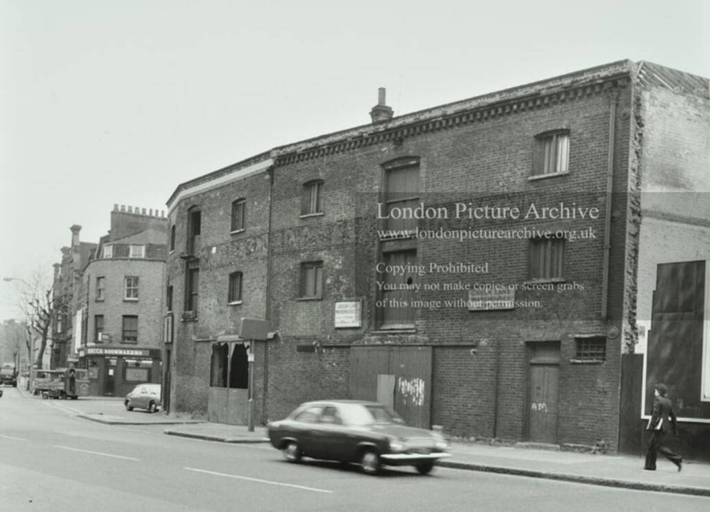 Tooley street, Popular Cafe, 287 Tooley Street, Bermondsey, c1976.  X..jpg