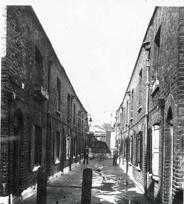 Cundall's Place, Tyers Gateway, c1935.  X..png