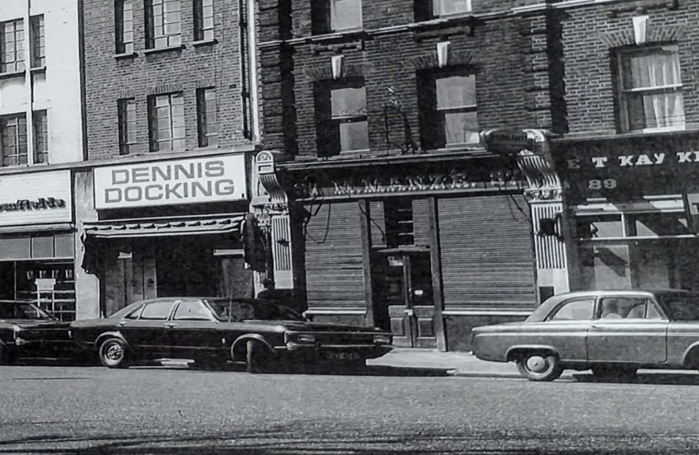 Tower Bridge Road, Manze Pie & Mash.     X..jpg