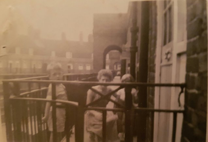 George Row, Pickwick House, Bermondsey mid-1950s.  X. (2).png