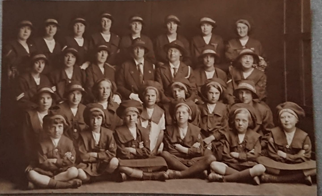 East Street, Girls Life Brigade at Richmond Street Mission now East Street Baptist Church, 1920s. Daisy Wilson, back row 4th from the left, born 1908.   X..png