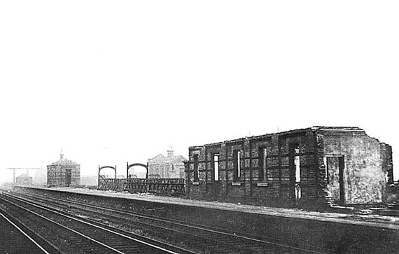 Spa Road Station,1926..jpg