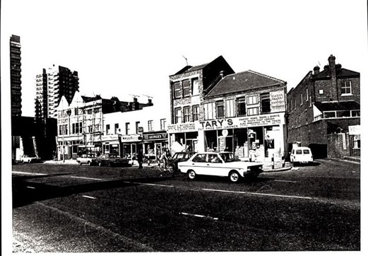 Old Kent Road (just) The Windsor Café was on the corner of White Post Lane, seen here as a beer wholesaler.   X..jpg