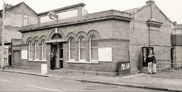 Brunel Road, Rotherhithe Station, c1990.    X..png