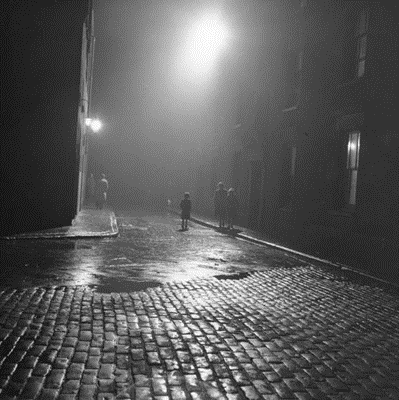 Christmas Street off the Old Kent Road c1946.   X.png