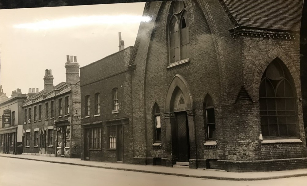 Paradise Street 1938. The Red Lion Pub far left Prospect Street right.  1  X..jpg