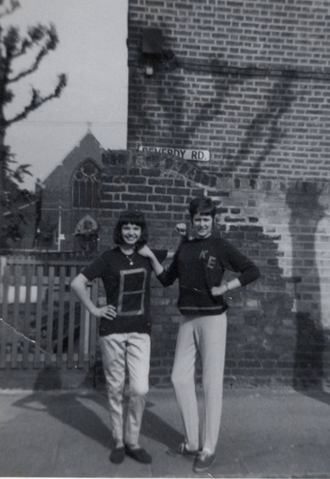 Reverdy Road, Fort Road left, c.1963. Pic 1.  X..png