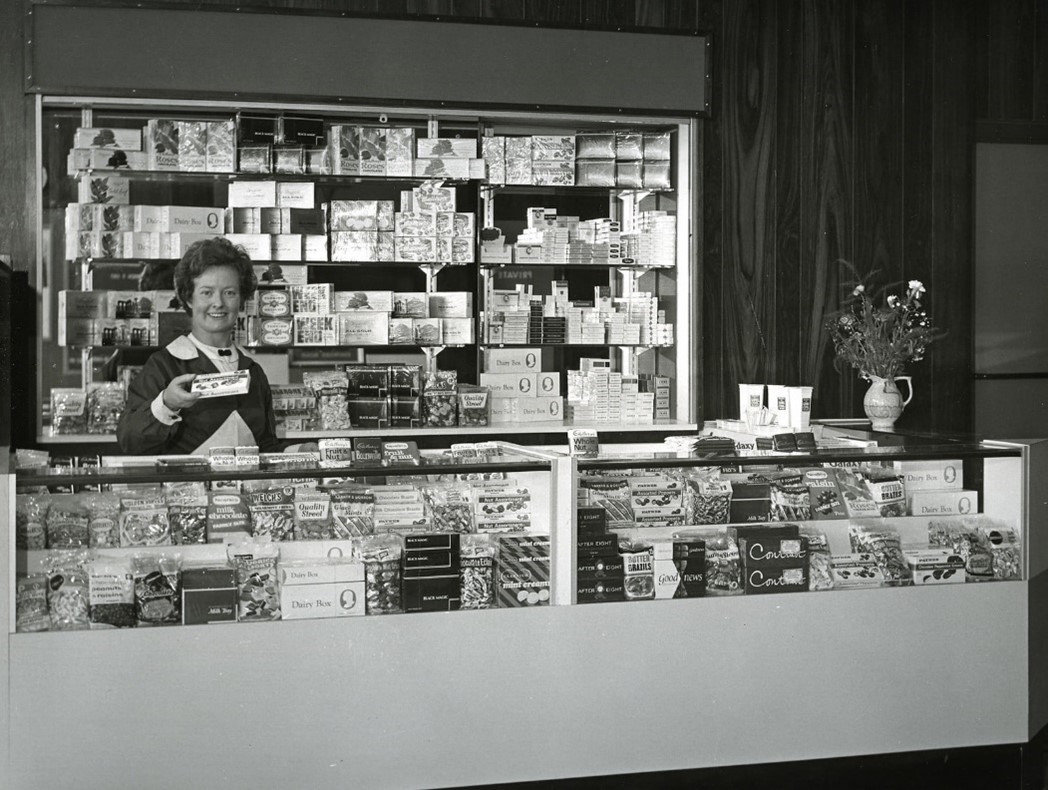 New Kent Road, ABC Elephant & Castle, c1967.   X..jpg