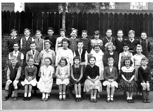 11. Rotherhithe Street, St Pauls School, c1955.     X..jpg
