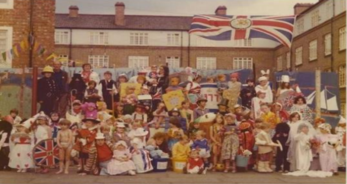 Odessa Street, Redriff Estate Jubilee.  1. X..png