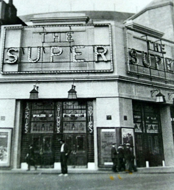 Super Cinema 1930 Tower Bridge Road.jpg