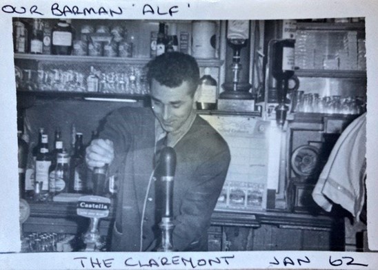 Dunton Road, The Claremont Arms,1962.   X..jpg