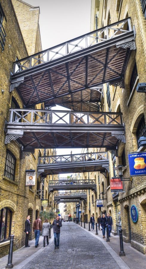 Riverside Street,Shad Thames,Tooley Street..jpg