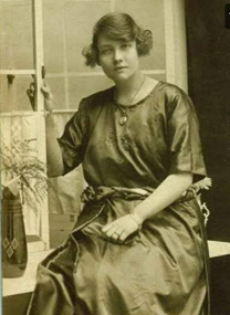 Galleywall Road, Ethel Hanbury (nee Titterrell), lived at number 58.  X..png