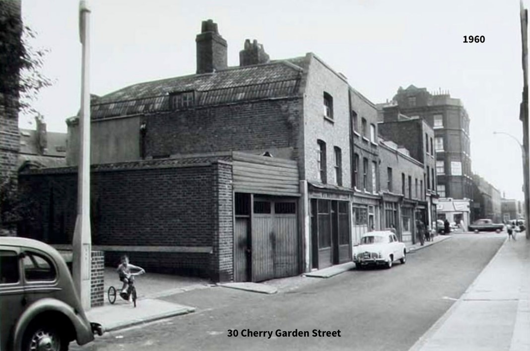 Cherry Garden Street, Freeman’s shoe shop on the corner across Jamaica Road. X..jpg