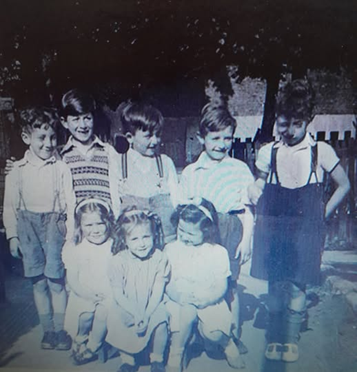 Vaughan Place c 1948. Outside number 9.   X..png