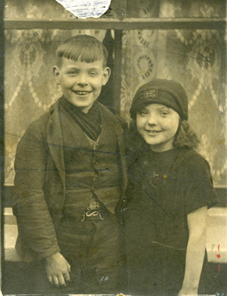 Congreve Street,  Teddy & Lizzie McConnell, she is wearing an English Martyrs beret, unfortunately no date.   X.png