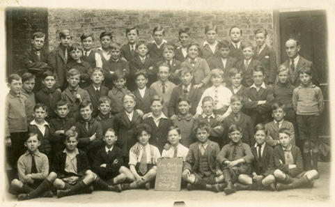 Flint Street, English Martyrs c1927.   X..png