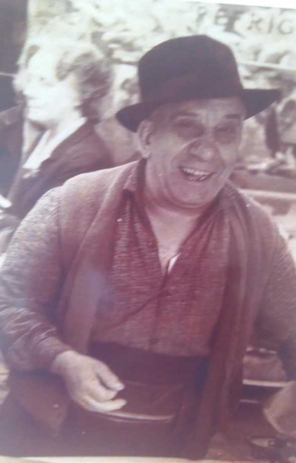 East Lane ,the Peanut man. I think they were part of the Donnarrumas Family..jpg