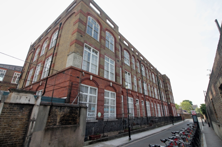West Square, Charlotte Sharman School, Block Fronting Geraldine Street.  X..png