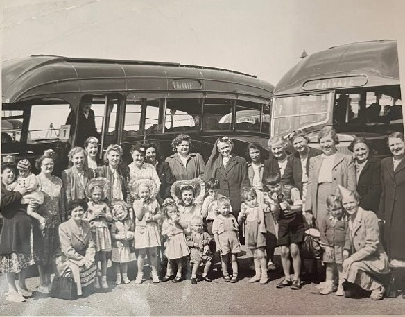 Rotherhithe Street, Redriff Primary, day out to Margate 1949-50. 2.jpg