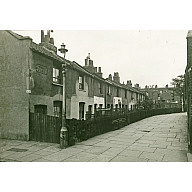 ThomasPlace1935LaterKintoreStreet.jpg