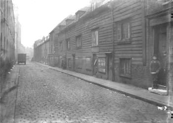 Rotherhithe Street, Rotherhithe, 1929.jpg