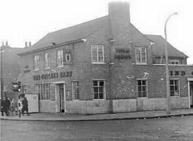 Colleen Bawn pub,Southwark Park Road..jpg