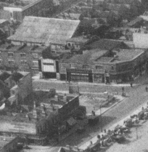 The Blue Southwark Park Road Junction of St James's Road in 1951. No Colleen Bawn Pub.jpg