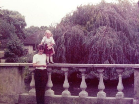The Rose Garden and Duck Pond in Southwark Park in 1978.jpg