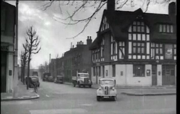 Jamaica Road - 1950's “The Gregorian Pub, junction of St James Road   X.jpg