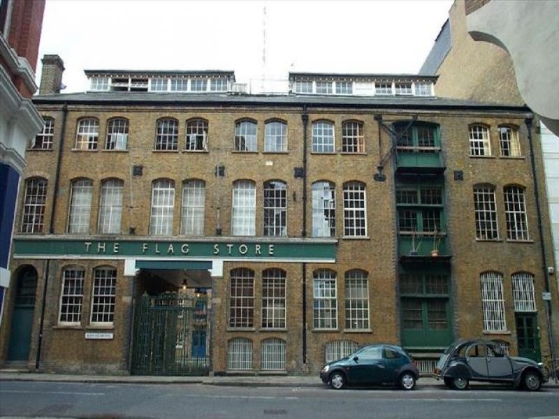 QUEEN ELIABETH STREET,BERMONDSEY 2016..jpg